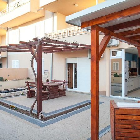 Studio Apartment Tia Makarska Esterno foto