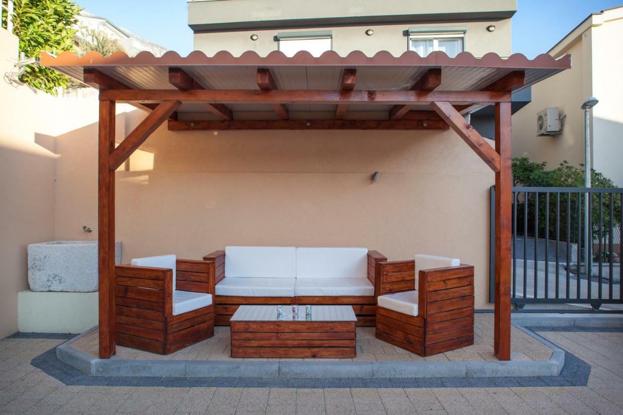 Studio Apartment Tia Makarska Esterno foto